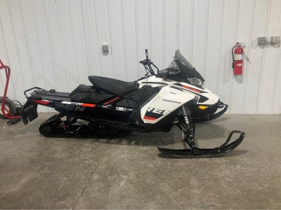 2019 Ski-Doo 850 Renegade